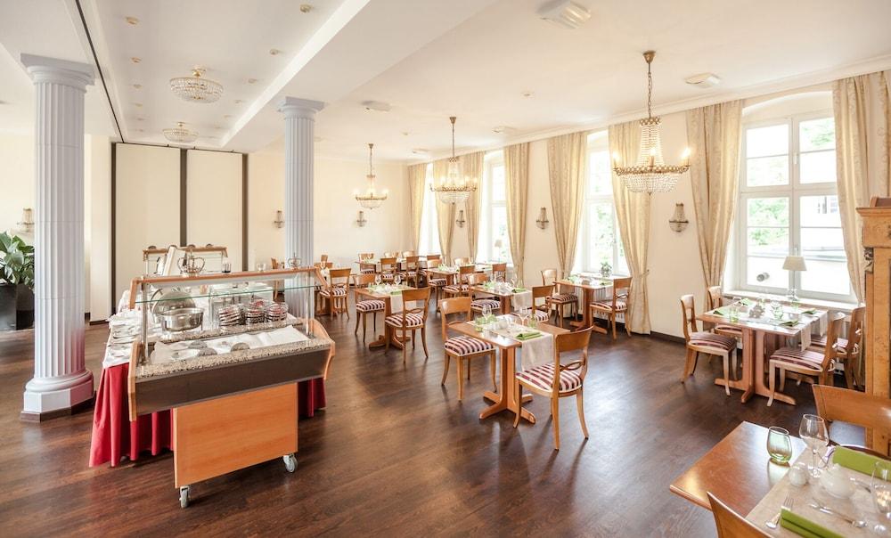 Hotel Prinzenpalais Bad Doberan Kültér fotó