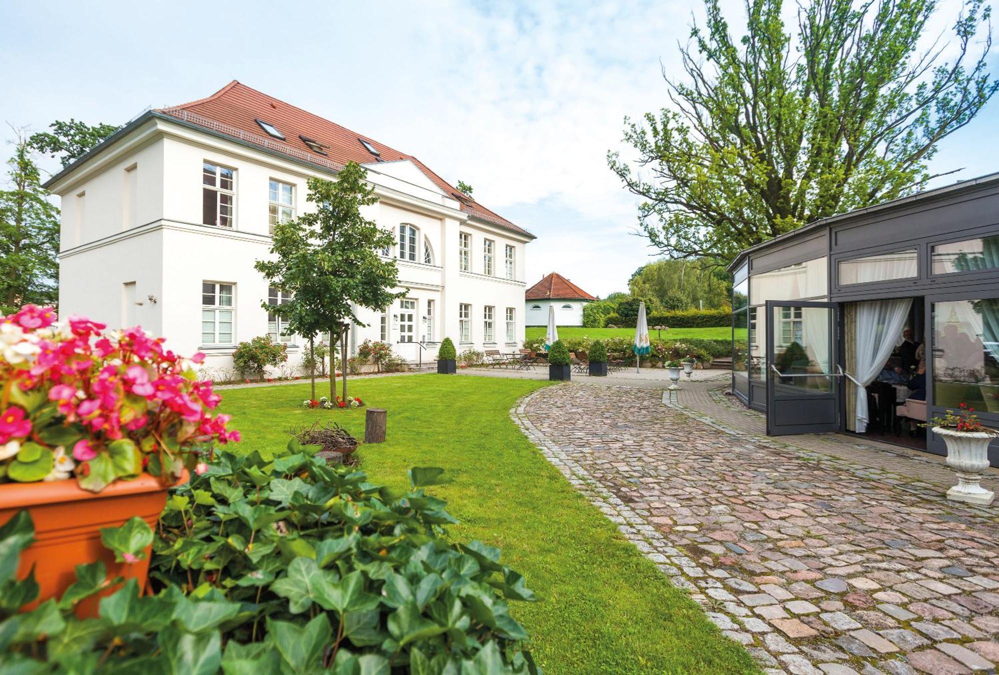 Hotel Prinzenpalais Bad Doberan Kültér fotó
