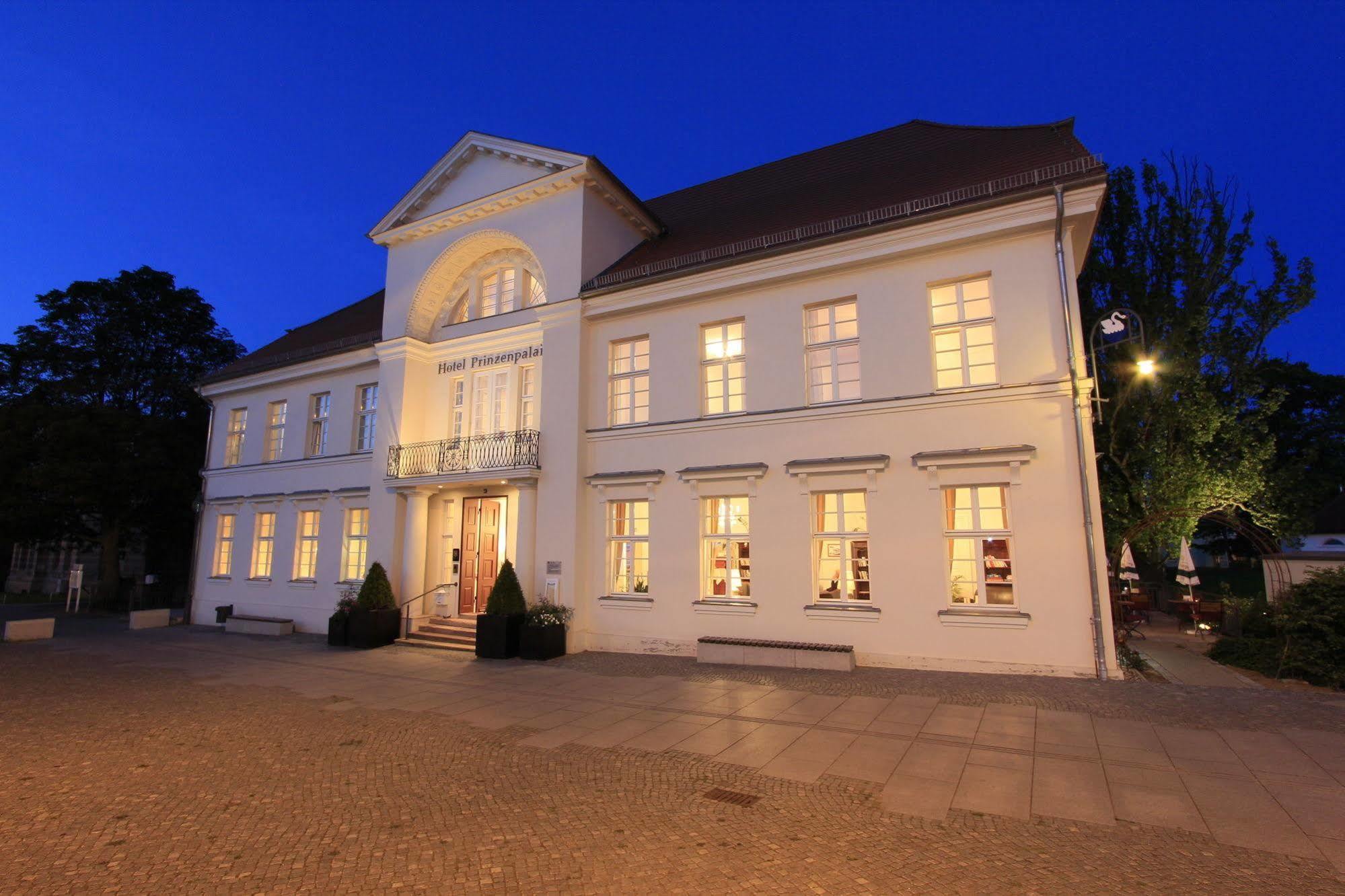 Hotel Prinzenpalais Bad Doberan Kültér fotó