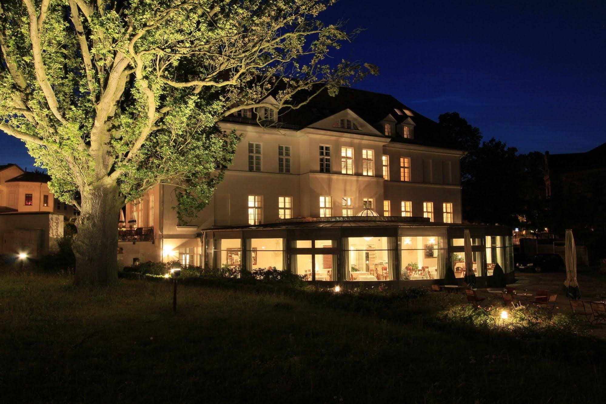 Hotel Prinzenpalais Bad Doberan Kültér fotó