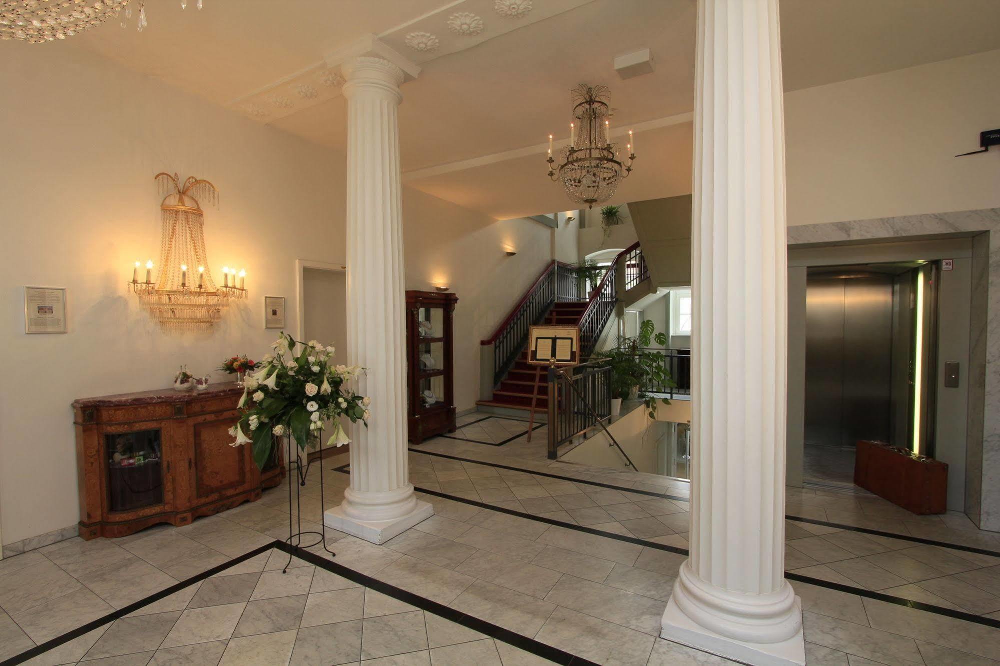Hotel Prinzenpalais Bad Doberan Kültér fotó